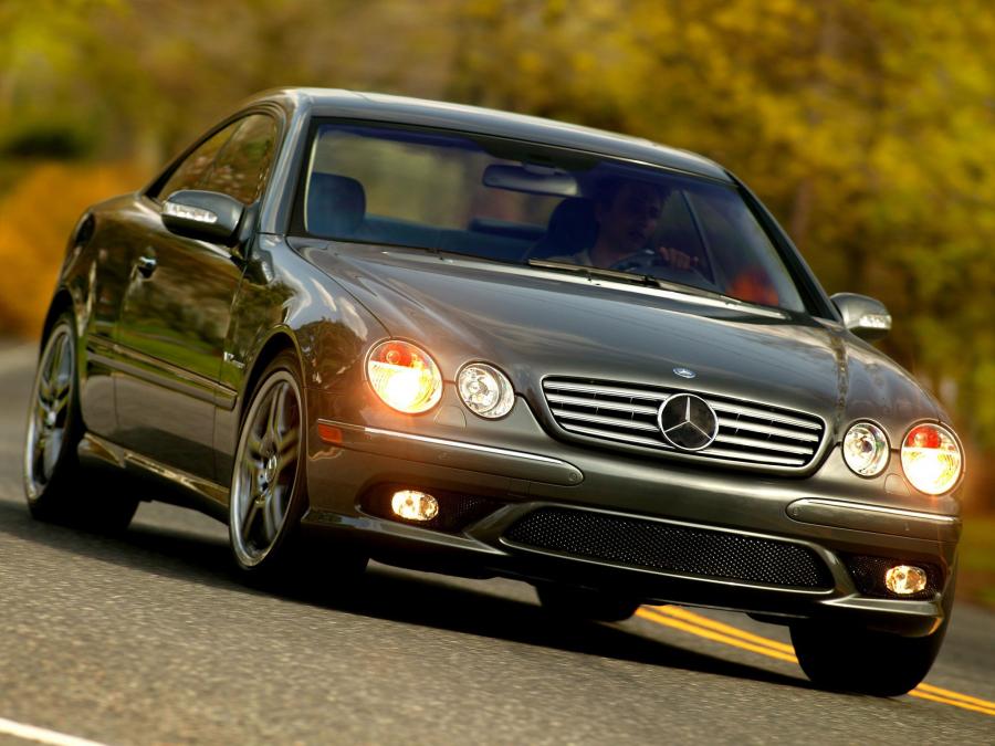  Mercedes-Benz CL65 AMG 2003 года  (US) (фото 2 из 7)